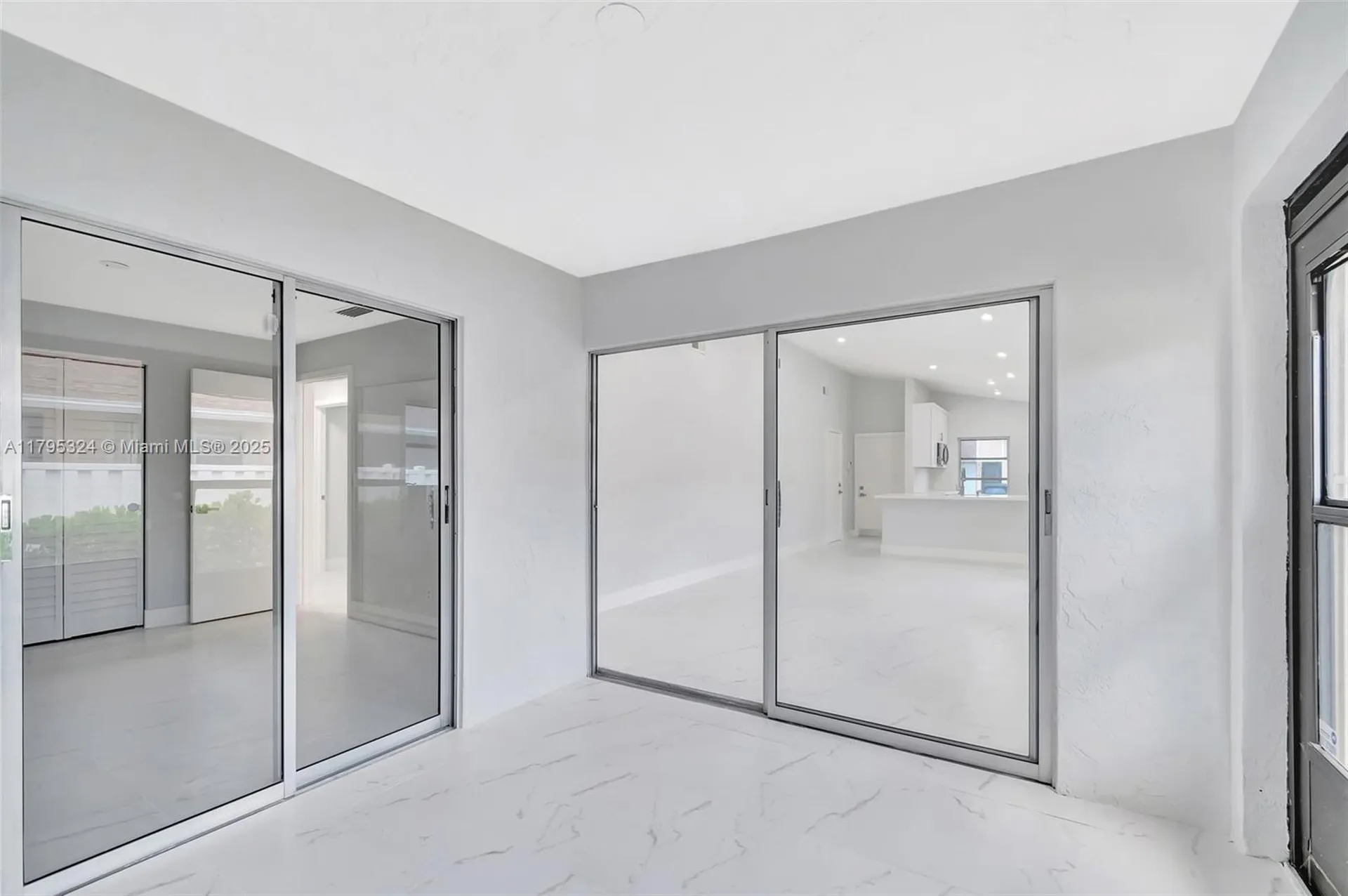 8055 Sweetbriar Way Boca Raton FL 33496