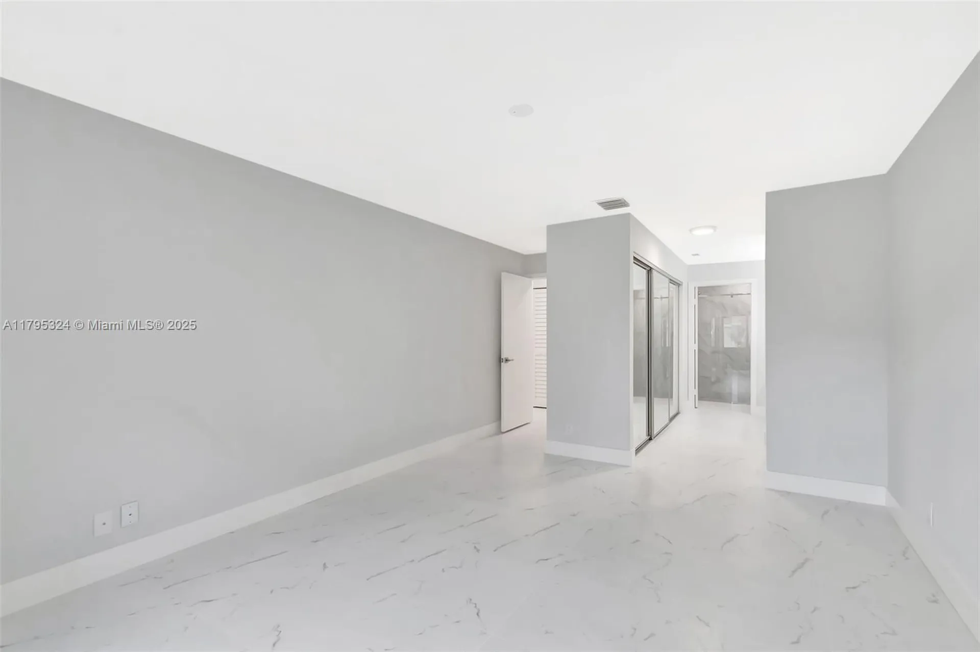 8055 Sweetbriar Way Boca Raton FL 33496