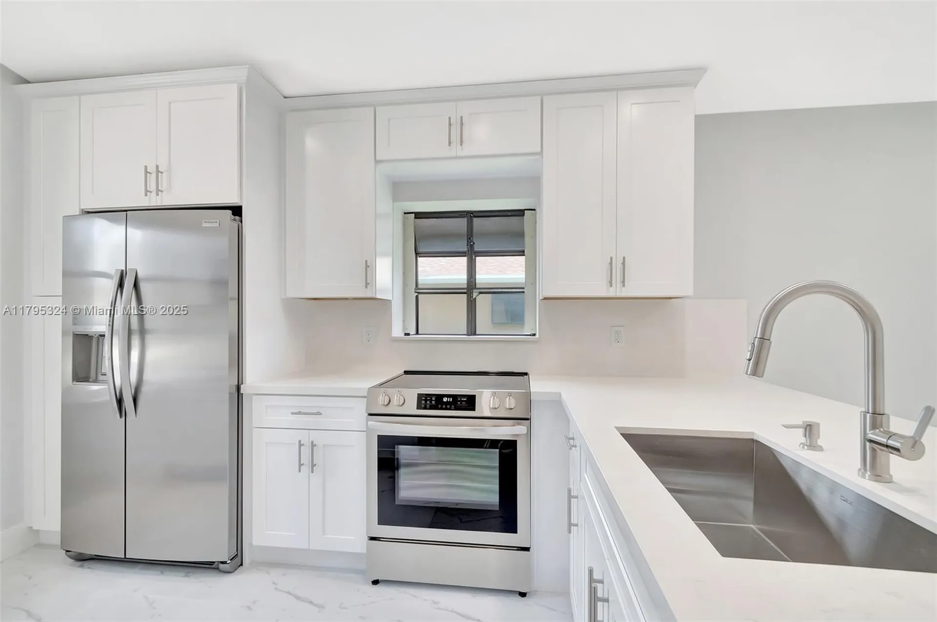 8055 Sweetbriar Way Boca Raton FL 33496