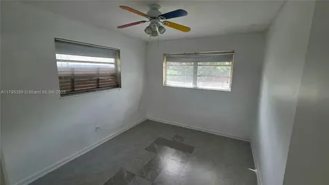 14020 Alamanda Avenue Miami Lakes FL 33014