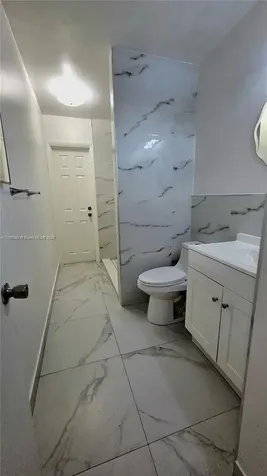 14020 Alamanda Avenue Miami Lakes FL 33014