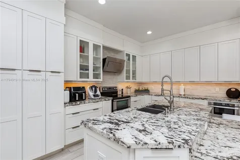 815 Regal Cove Road Weston FL 33327