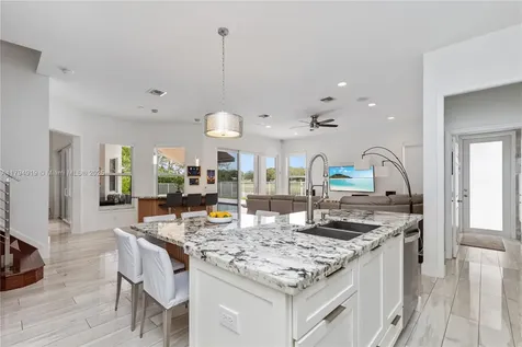 815 Regal Cove Road Weston FL 33327