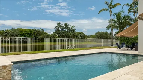 815 Regal Cove Road Weston FL 33327