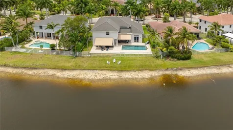 815 Regal Cove Road Weston FL 33327