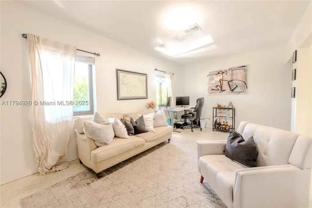 801 NE 18th Avenue #1-4 Fort Lauderdale FL 33304