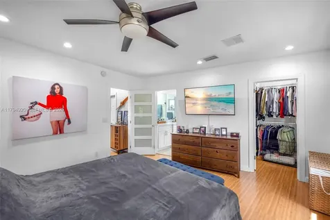801 NE 18th Avenue #1-4 Fort Lauderdale FL 33304