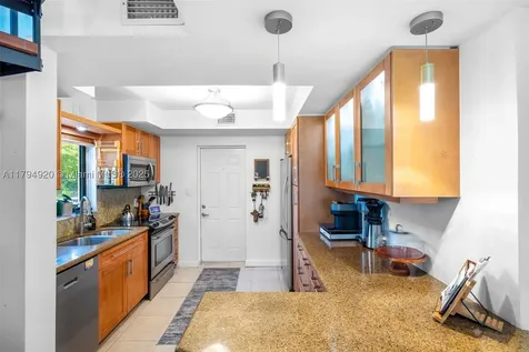 801 NE 18th Avenue #1-4 Fort Lauderdale FL 33304