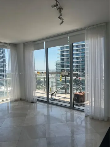 1050 Brickell Miami FL 33131