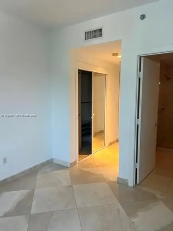 1050 Brickell Miami FL 33131