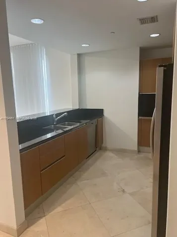 1050 Brickell Miami FL 33131