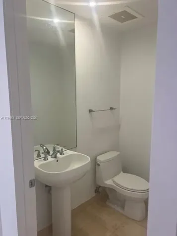 1050 Brickell Miami FL 33131