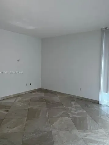 1050 Brickell Miami FL 33131