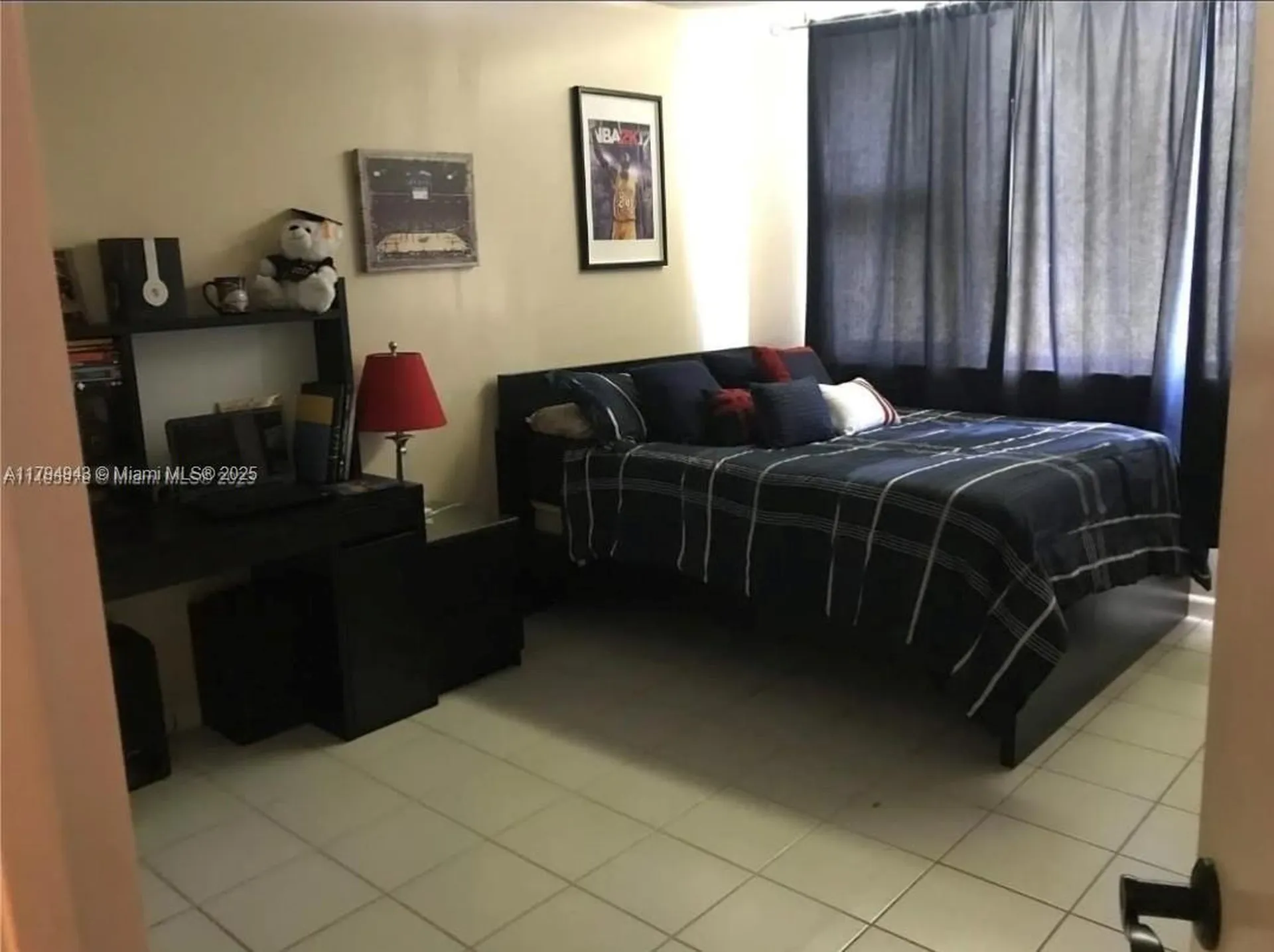 4400 Hillcrest Drive Hollywood FL 33021