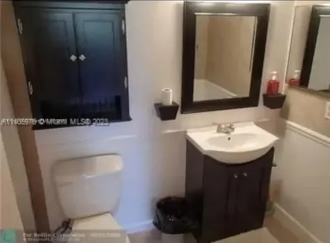 4400 Hillcrest Drive Hollywood FL 33021
