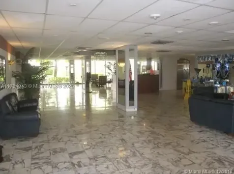 4400 Hillcrest Drive Hollywood FL 33021