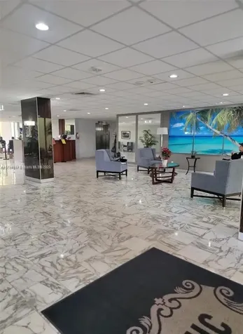 4400 Hillcrest Drive Hollywood FL 33021
