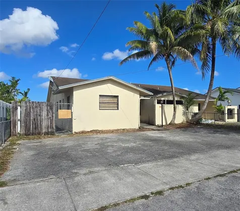 971 SW 88th Avenue Miami FL 33174