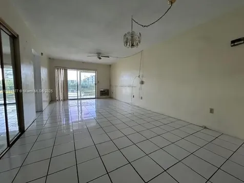 285 NE 191st Street Miami FL 33179