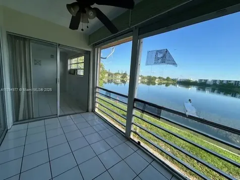 285 NE 191st Street Miami FL 33179