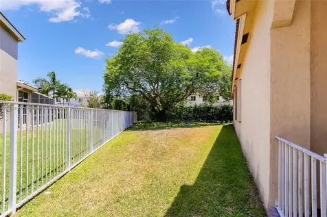 4458 Stone Ridge Way Weston FL 33331