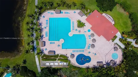 4458 Stone Ridge Way Weston FL 33331