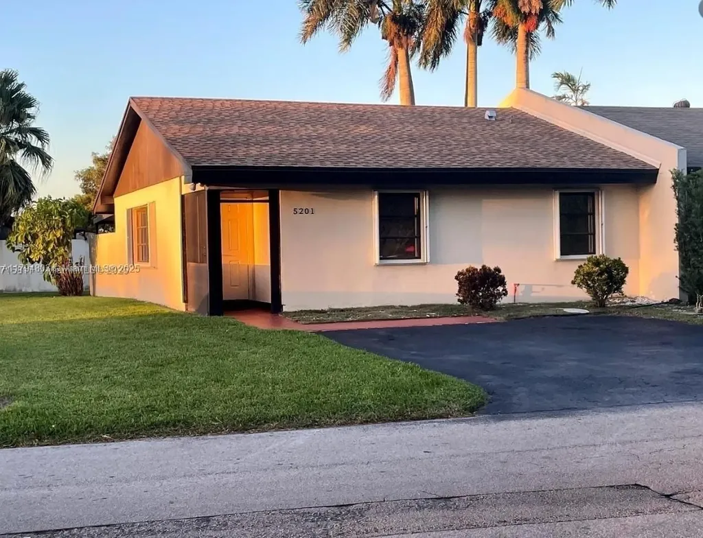 5201 SW 139th Court Miami FL 33175
