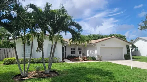 7640 NW 6th Court Plantation FL 33324