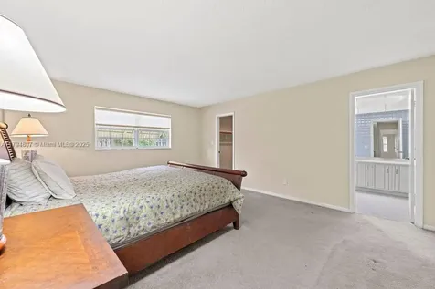 7640 NW 6th Court Plantation FL 33324