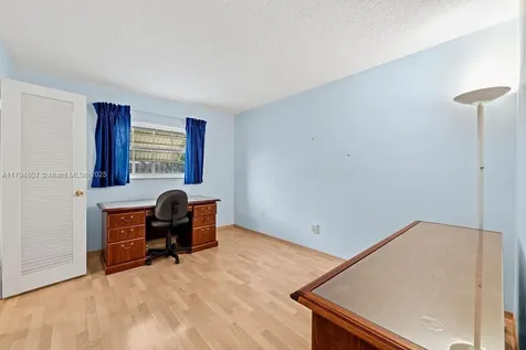 7640 NW 6th Court Plantation FL 33324