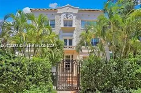 1611 Michigan Avenue Miami Beach FL 33139