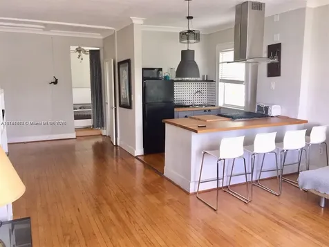 1611 Michigan Avenue Miami Beach FL 33139