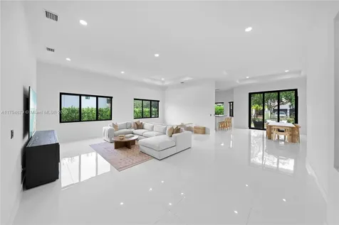 7745 SW 188th Terrace Cutler Bay FL 33157