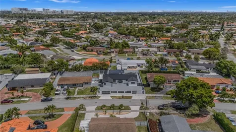 2901 Village Green Drive Miami FL 33175