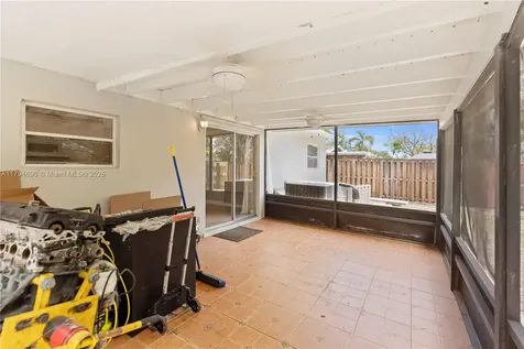 9456 SW 52nd Court Cooper City FL 33328