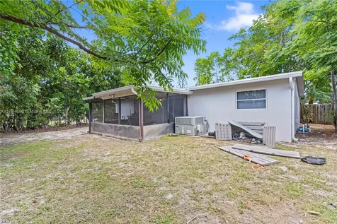 9456 SW 52nd Court Cooper City FL 33328