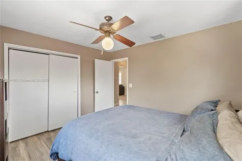 9456 SW 52nd Court Cooper City FL 33328