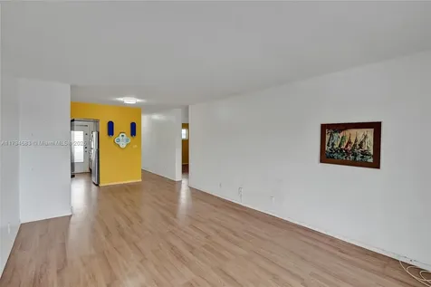 13105 Ixora Court North Miami FL 33181