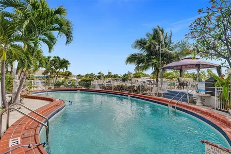 13105 Ixora Court North Miami FL 33181