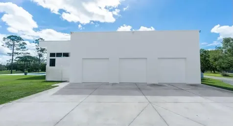 1901 SE Ranch Road Jupiter FL 33478