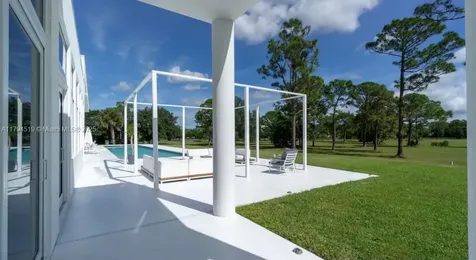 1901 SE Ranch Road Jupiter FL 33478