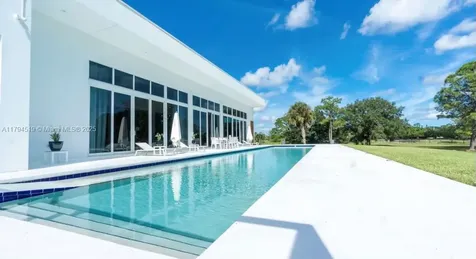 1901 SE Ranch Road Jupiter FL 33478