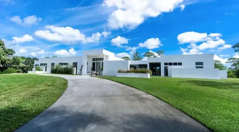 1901 SE Ranch Road Jupiter FL 33478