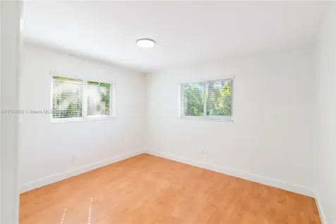 6330 SW 27th Street Miami FL 33155