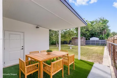 6330 SW 27th Street Miami FL 33155