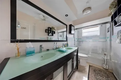1243 Funston Street Hollywood FL 33019