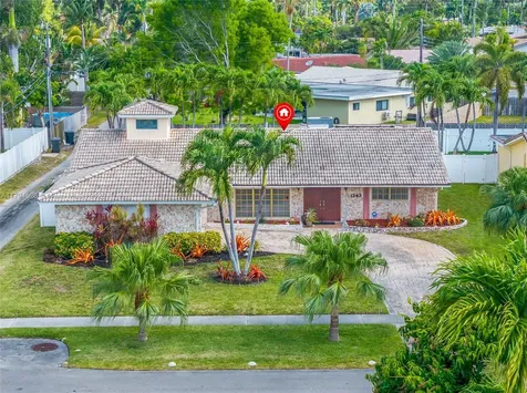 1243 Funston Street Hollywood FL 33019