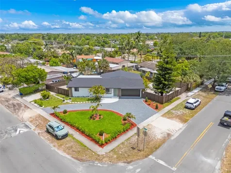 3732 SW 16th Street Fort Lauderdale FL 33312