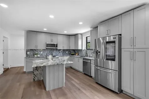 3732 SW 16th Street Fort Lauderdale FL 33312