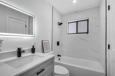 3732 SW 16th Street Fort Lauderdale FL 33312